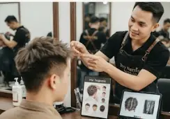 Tóc khô, rối, dễ gãy hoặc mất độ bóng có thể là dấu hiệu cần chăm sóc chuyên sâu. Tìm hiểu 9 trường hợp tóc nên treatment tại salon và cách phục hồi phù hợp.